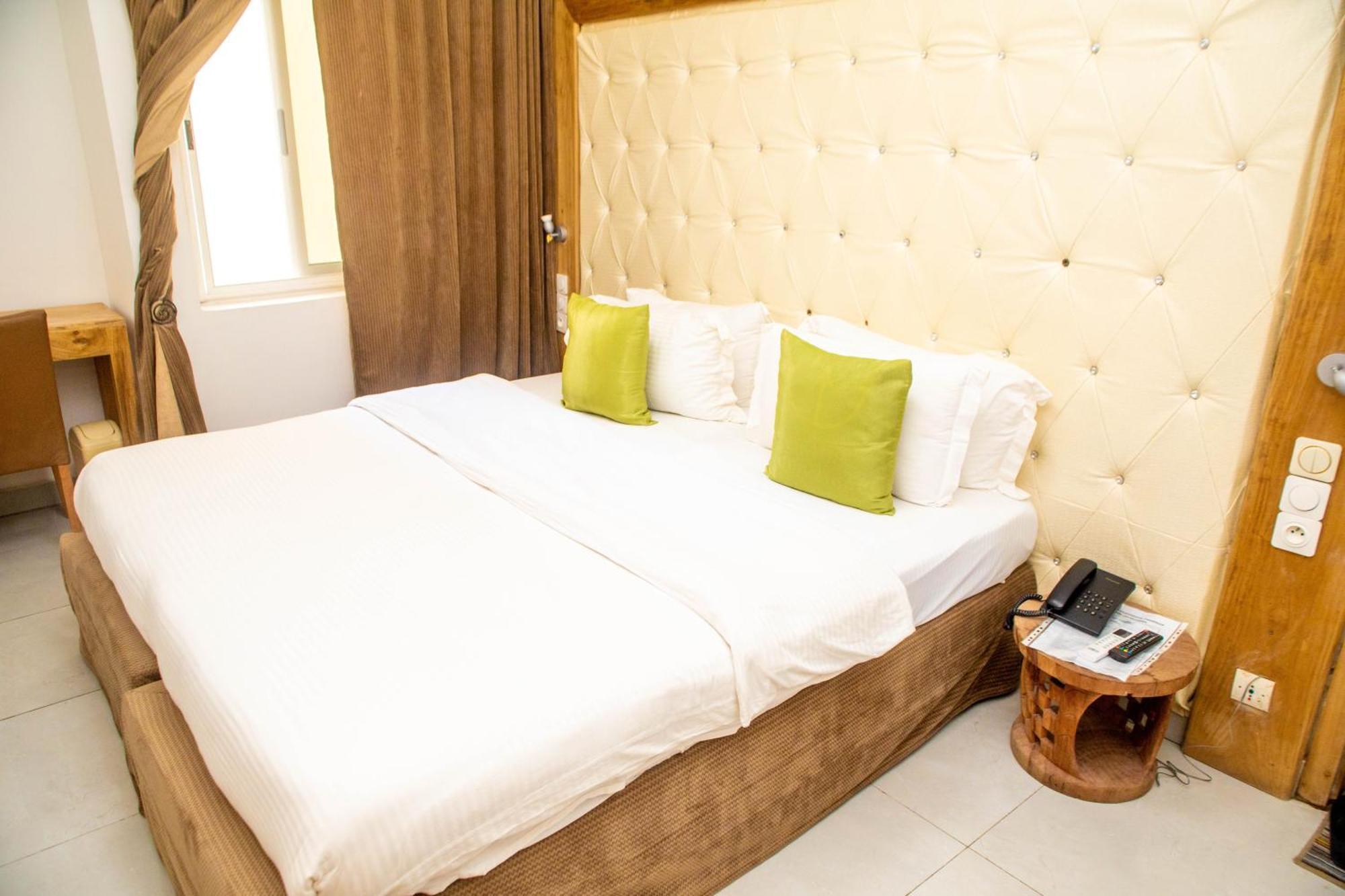 Hotel Les Orchidees Kotonu Pokój zdjęcie