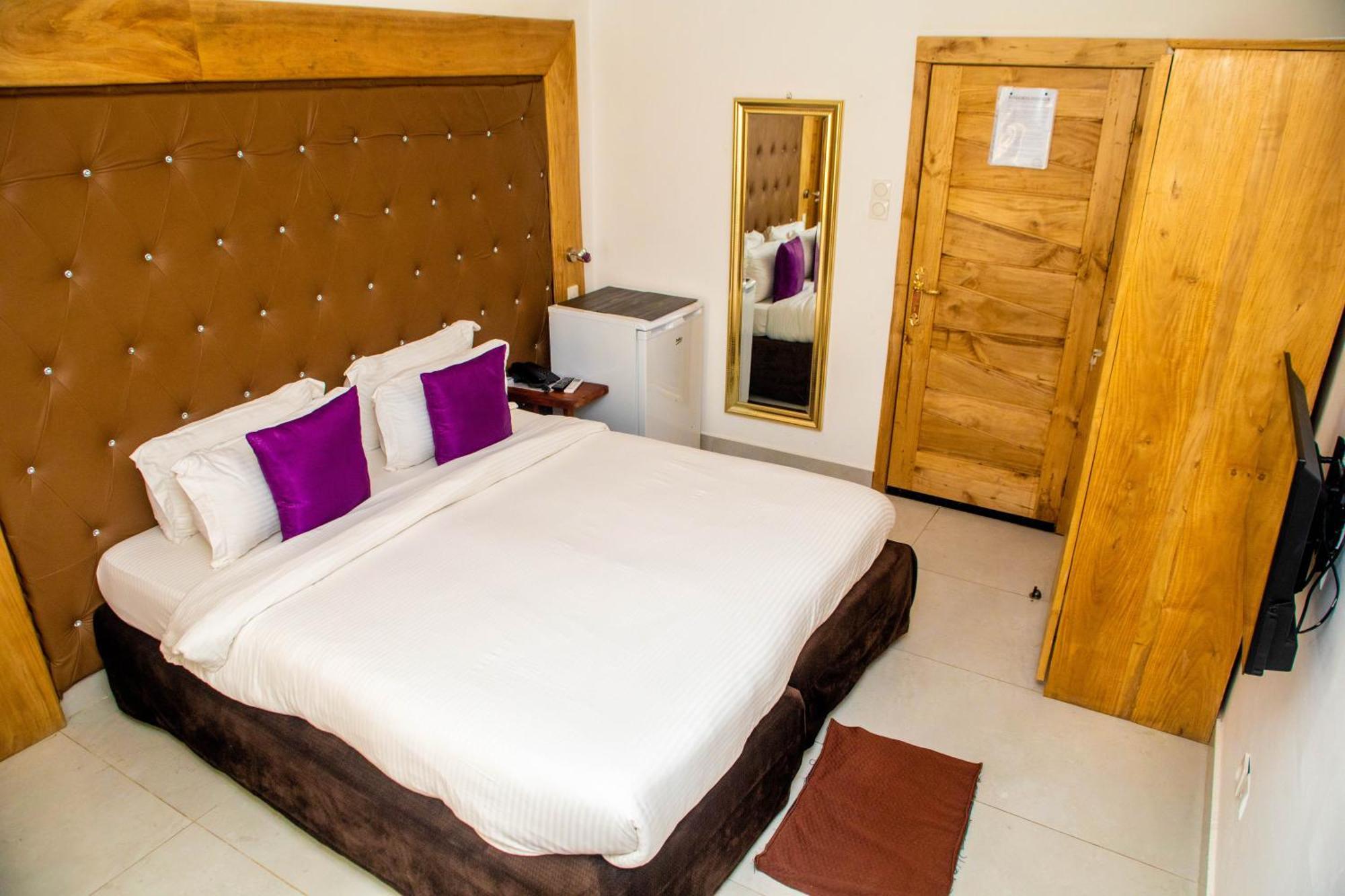 Hotel Les Orchidees Kotonu Zewnętrze zdjęcie