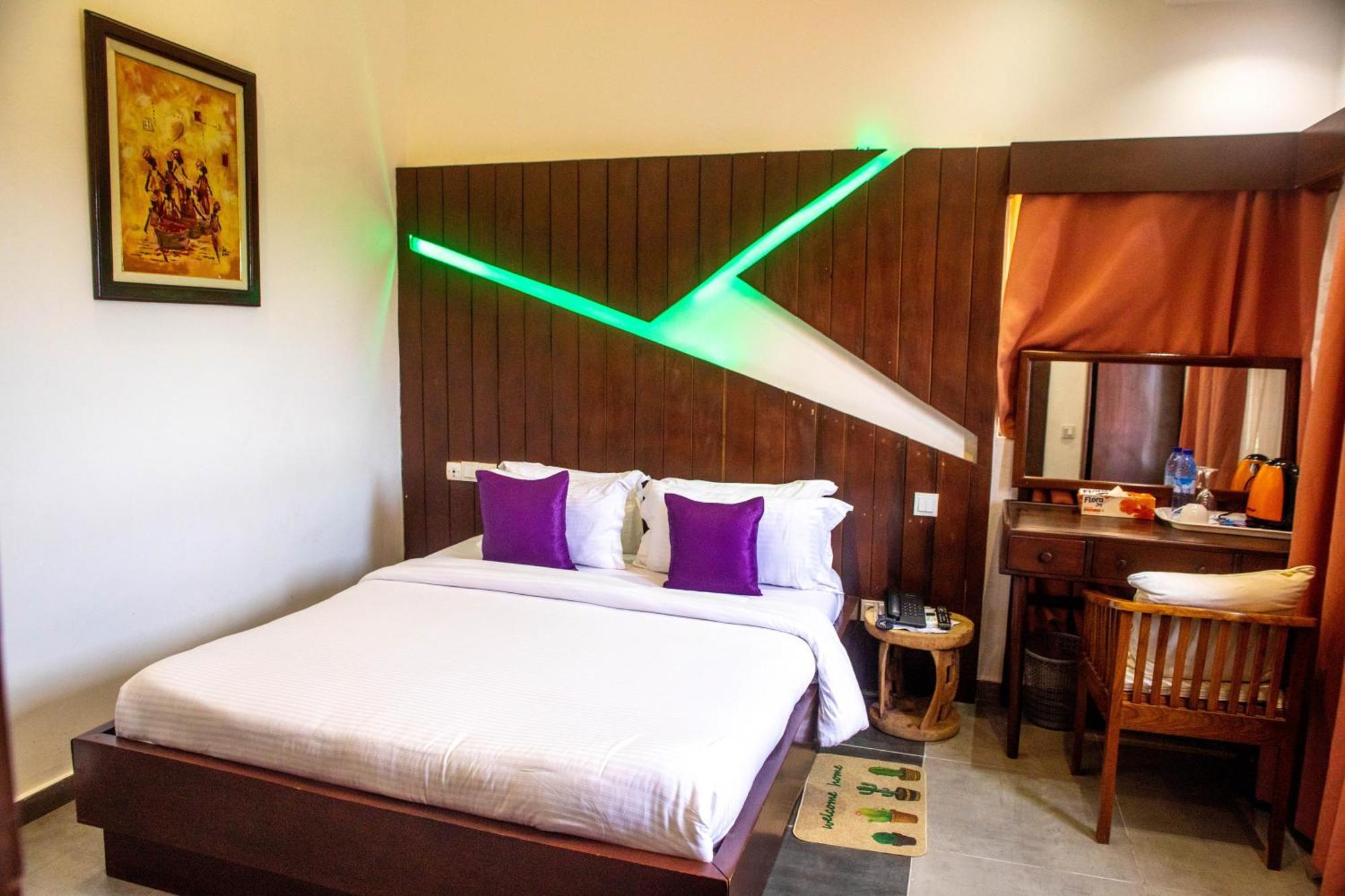 Hotel Les Orchidees Kotonu Pokój zdjęcie